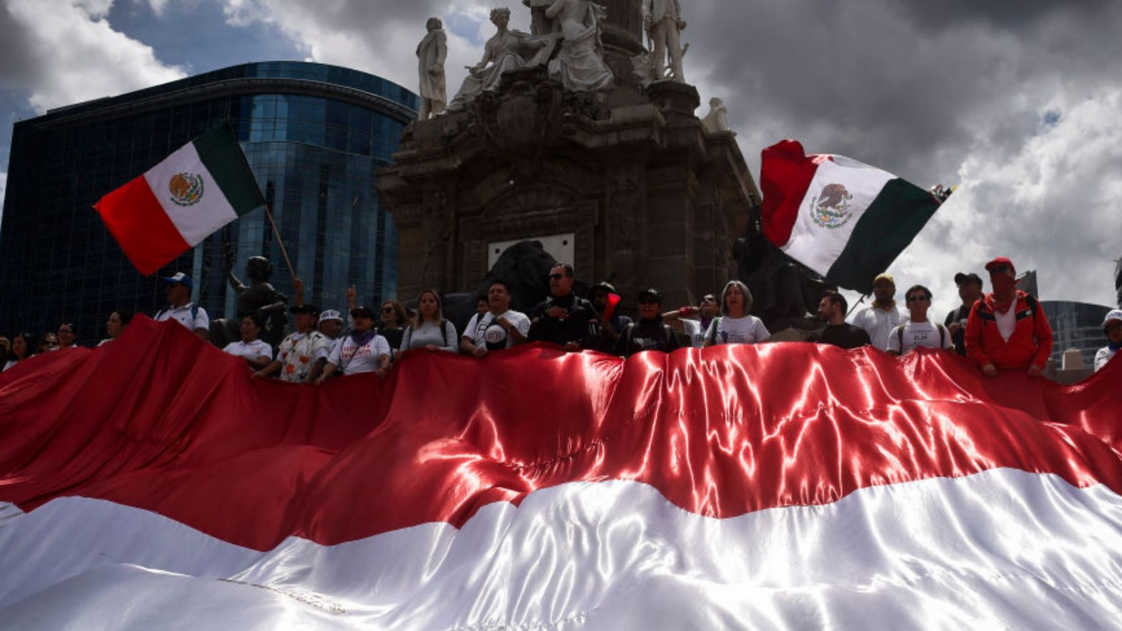 Judicial independence in Mexico