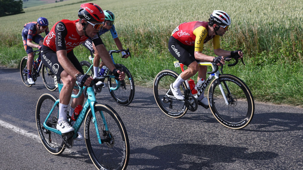 Stewart wins Dauphine stage five