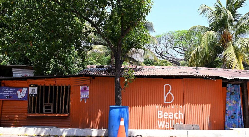 Bitcoin Beach El Zonte