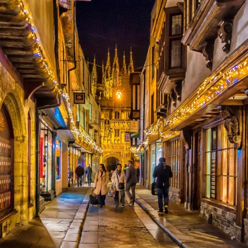 Best UK Towns and Cities for Christmas Shopping